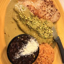 Mole pistachio