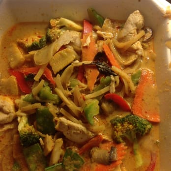 Thai Lanna - Chicken Pad Ped wiith broccoli added - Thai Near Me - Mount Pleasant, Texas Thai Lanna - Chicken Pad Ped wiith broccoli added - Thai Near Me - Mount Pleasant, Texas