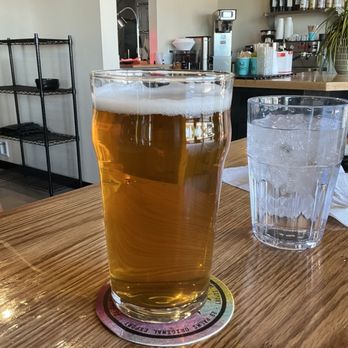 29 Palms Beer - Adobe Road IPA - Brewpubs Near Me - Twentynine Palms, California