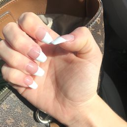 Crooked nails Crooked nails