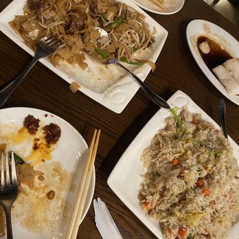New Gold Mountain - Steamed Rice Rolls with shrimp Wide noodles stir fry with beef Salty Fish & Diced Chicken Fried Rice - Dim Sum Near Me - Omaha, Nebraska New Gold Mountain - Steamed Rice Rolls with shrimp Wide noodles stir fry with beef Salty Fish & Diced Chicken Fried Rice - Dim Sum Near Me - Omaha, Nebraska