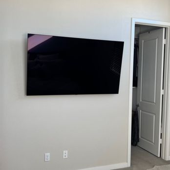 K&S Systems - Master Bedroom - Home Theatre Installation Near Me - Orange, California