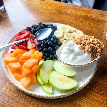 Madres Brunch - Breakfast & Brunch Near Me - Bellflower, California Madres Brunch - Breakfast & Brunch Near Me - Bellflower, California