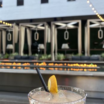 District - Girls date - Cocktail Bars Near Me - Los Angeles, California