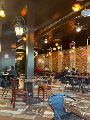Wally's Falafel and Hummus by null