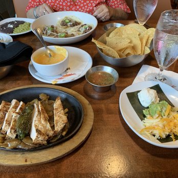 Mi Dia From Scratch - Chicken fajitas - Mexican Near Me - Grapevine, Texas