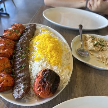 Vala Kitchen - Persian/Iranian Near Me - Los Angeles, California Vala Kitchen - Persian/Iranian Near Me - Los Angeles, California