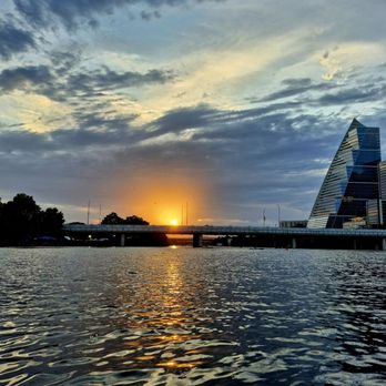 Austin Rowing Club - Rafting/Kayaking Near Me - Austin, Texas