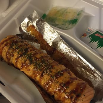 DelSushi - Baked Salmon Roll - Sushi Bars Near Me - La Jolla, California DelSushi - Baked Salmon Roll - Sushi Bars Near Me - La Jolla, California