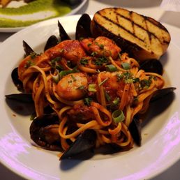 Seafood Linguine
