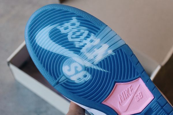 Silhouette Sneakers & Art by null