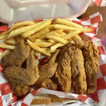 Cod Tail - Chicken wings, Chicken tenders - Fish & Chips Near Me - Charleston, South Carolina