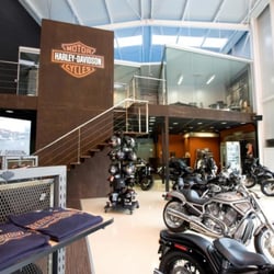 Cheyenne Radikal Bikes - Vista interior concesionario