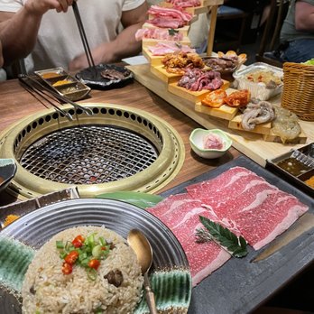 GAN-HOO BBQ - Dining experience! And wagyu fried rice and thin beef - Barbeque Near Me - Flushing, New York