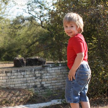 Captivating Chaos Photography - Family portraits session - Event Photography Near Me