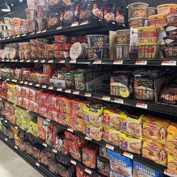 Ai Mart - International Grocery Near Me - Long Island City, New York