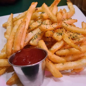 The Pupu House - Crispy fries - Tiki Bars Near Me - Honolulu, Hawaii The Pupu House - Crispy fries - Tiki Bars Near Me - Honolulu, Hawaii
