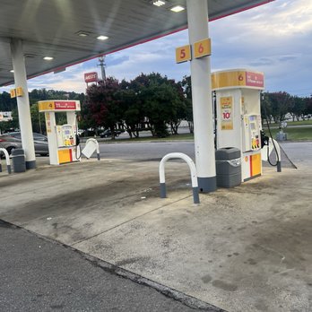 Roebuck Shell - Gas Stations Near Me - Birmingham, Alabama