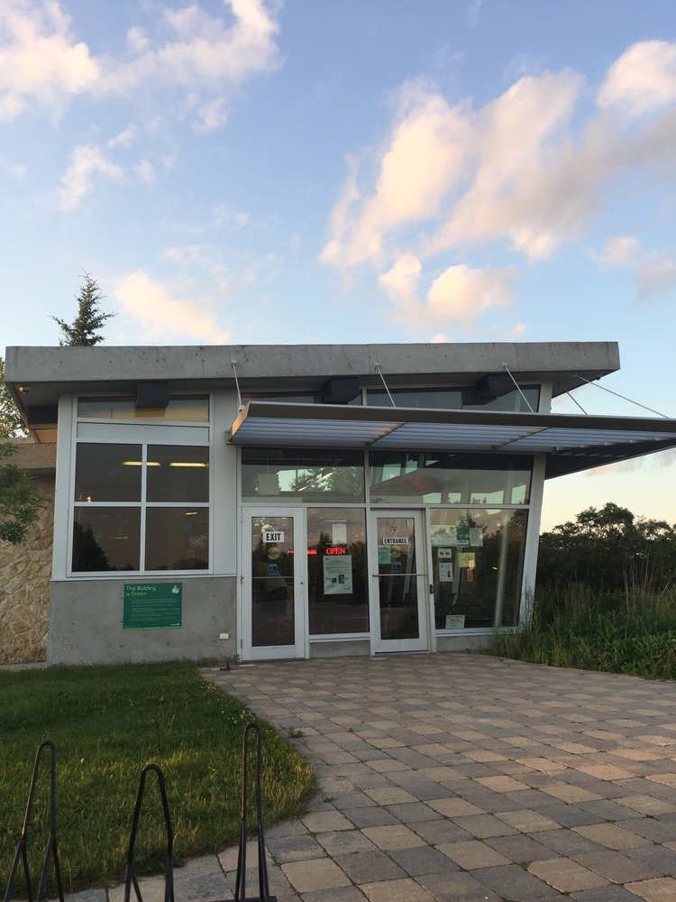 birds hill provincial park campground Logo