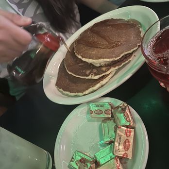 The 5 Point Café - Short Stack Pancakes - Dive Bars Near Me - Seattle, Washington