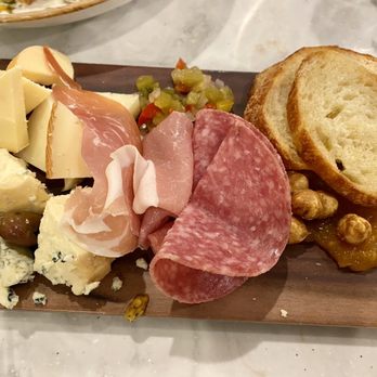 Rainbow Room - Chacuterie board - Breakfast & Brunch Near Me - Page, Arizona