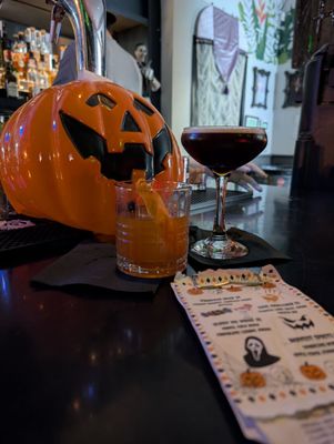 Bottle & Barlow by null