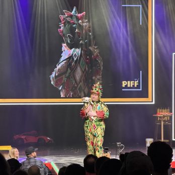 Piff The Magic Dragon - Hello Piff and Mr. Piffles! - Magicians Near Me - Las Vegas, Nevada Piff The Magic Dragon - Hello Piff and Mr. Piffles! - Magicians Near Me - Las Vegas, Nevada
