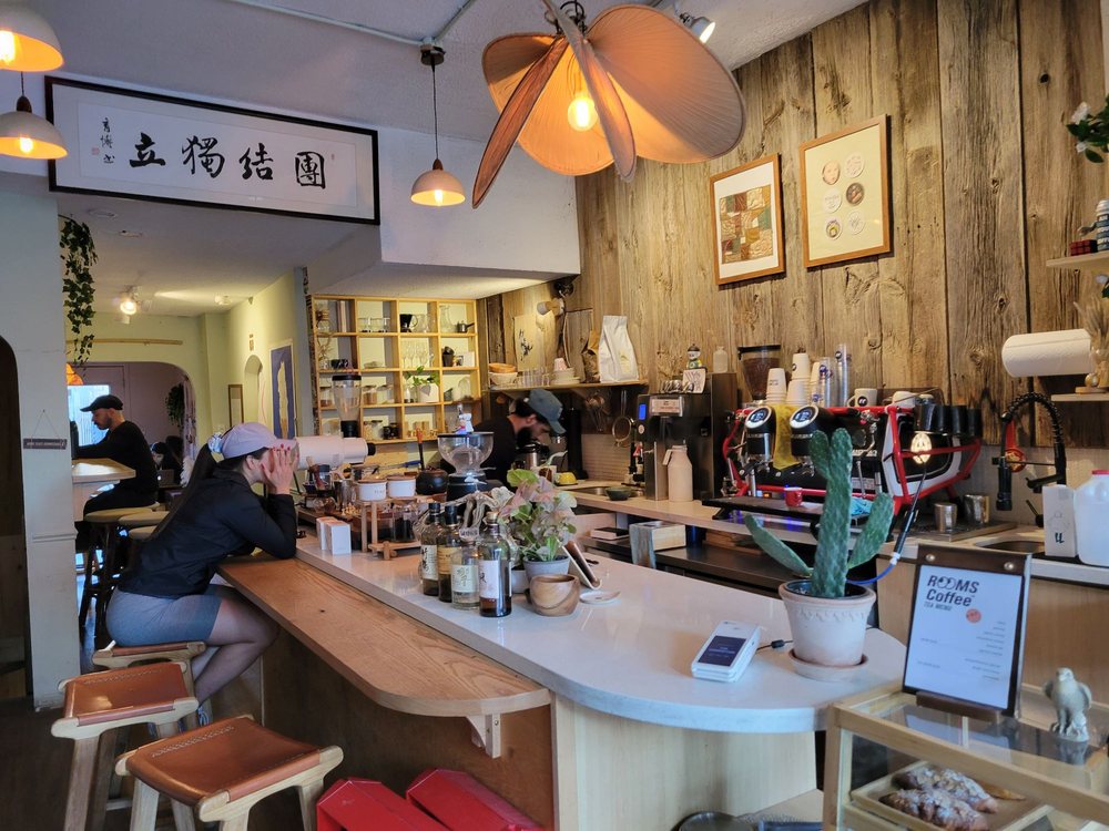 San Coffee Room Image