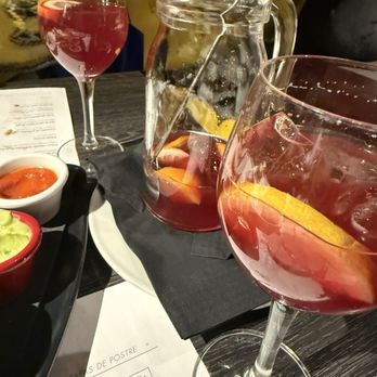 Vinitus - Red wine sangria - Tapas Bars Near Me - Barcelona, B