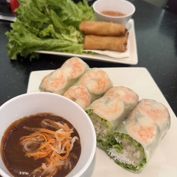 Phở Fifth Avenue - A3 Gói Cuốn Tôm - Shrimp Spring Rolls (2) and A2 Gói Cuốn Tôm Thịt - Spring Rolls (2) - Vietnamese Near Me - San Diego, California Phở Fifth Avenue - A3 Gói Cuốn Tôm - Shrimp Spring Rolls (2) and A2 Gói Cuốn Tôm Thịt - Spring Rolls (2) - Vietnamese Near Me - San Diego, California