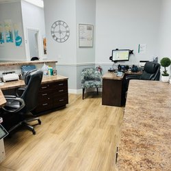Family & Implant Dentistry of Stuart - Front Desk