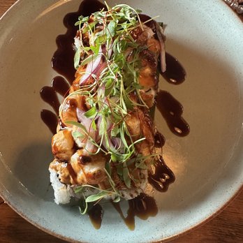 El Pez - Sea Butter Roll - Sushi Bars Near Me - San Diego, California El Pez - Sea Butter Roll - Sushi Bars Near Me - San Diego, California