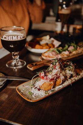 Cafe Rose Red by null