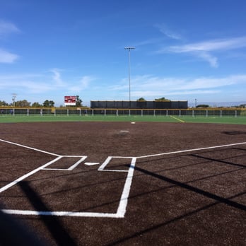 Shoreline Athletic Fields - Softball field - Sports Clubs Near Me - Mountain View, California Shoreline Athletic Fields - Softball field - Sports Clubs Near Me - Mountain View, California