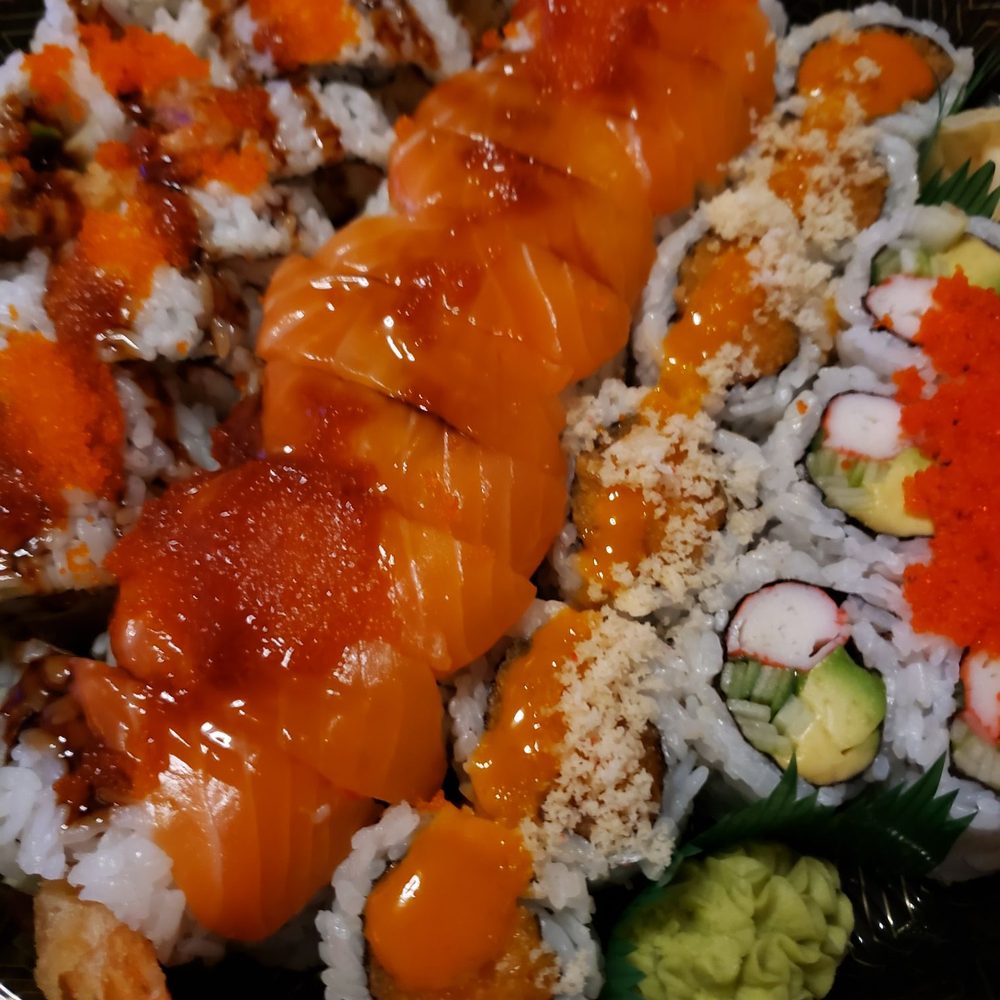 Kibo Sushi House - Maki platter B - Sushi Bars Near Me - Toronto, Ontario Kibo Sushi House - Maki platter B - Sushi Bars Near Me - Toronto, Ontario