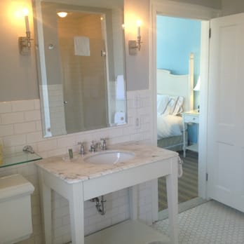 Congress Hall - Bathroom - Hotels Near Me - Cape May, New Jersey Congress Hall - Bathroom - Hotels Near Me - Cape May, New Jersey