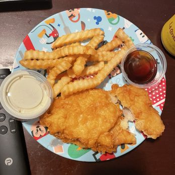 Tugboat Fish and Chips 6 - Snapper platter - Seafood Near Me - Sacramento, California Tugboat Fish and Chips 6 - Snapper platter - Seafood Near Me - Sacramento, California