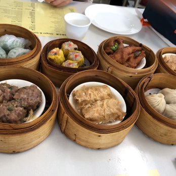 Ginger & Garlic - First round of dim sum - Dim Sum Near Me - Honolulu, Hawaii
