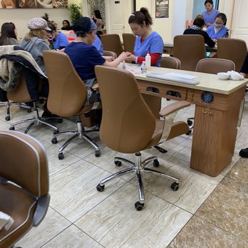 Victoria's Nails And Spa - The rude lady !!! - Nail Salons Near Me - Hicksville, New York Victoria's Nails And Spa - The rude lady !!! - Nail Salons Near Me - Hicksville, New York