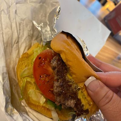 Buddy's Burger by null