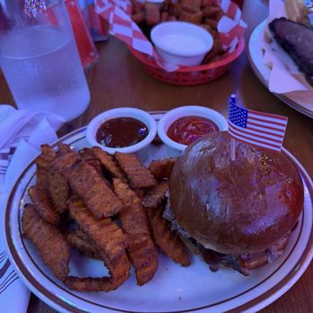 Bub City - Chopped Brisket Sandwich - Barbeque Near Me - Chicago, Illinois Bub City - Chopped Brisket Sandwich - Barbeque Near Me - Chicago, Illinois
