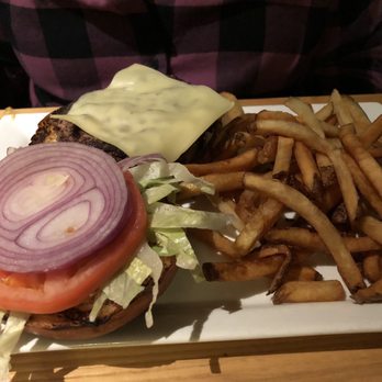 Clerys - Burger - Bars Near Me - Boston, Massachusetts Clerys - Burger - Bars Near Me - Boston, Massachusetts