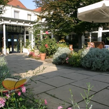 Hotel Höltje - Innenhofgarten - Hotels Near Me - Verden, NI Hotel Höltje - Innenhofgarten - Hotels Near Me - Verden, NI