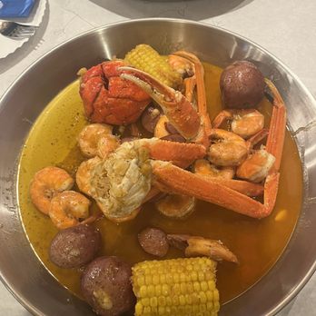 Surfing Crab - Laredo Surfing special. 1 crab cluster, 1 whole lobster tail, and 1/2 lb of headless shrimp with corn, potatoes and sausage. $38. - Seafood Near Me - Laredo, Texas Surfing Crab - Laredo Surfing special. 1 crab cluster, 1 whole lobster tail, and 1/2 lb of headless shrimp with corn, potatoes and sausage. $38. - Seafood Near Me - Laredo, Texas