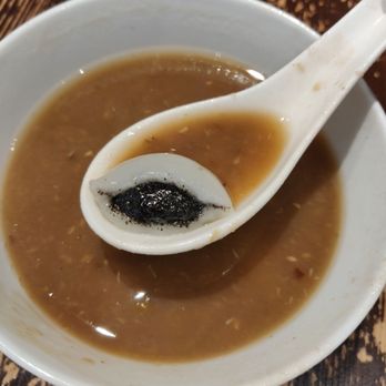 佳佳甜品 - Sesame tong yuen in green bean soup - Desserts Near Me - Hong Kong, HK