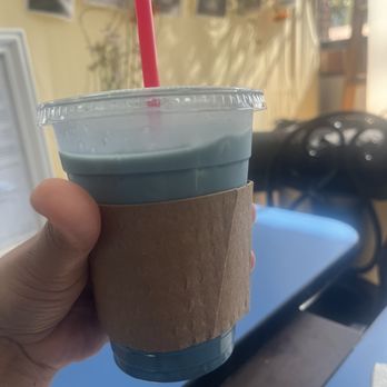 Dolce Vita - Butterfly pea has the blue color naturally - Gelato Near Me - Oxnard, California Dolce Vita - Butterfly pea has the blue color naturally - Gelato Near Me - Oxnard, California