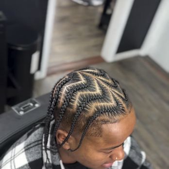 Supreme Barber Studio - Barber/Braider Julia - Barbers Near Me - Lemoore, California Supreme Barber Studio - Barber/Braider Julia - Barbers Near Me - Lemoore, California