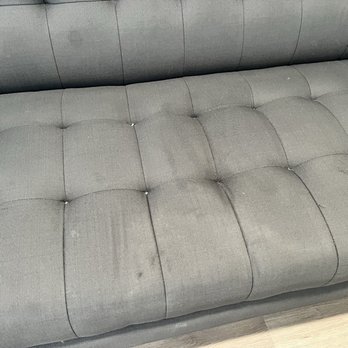 Surfer Beach Hotel - Couch in the suite - Hotels Near Me - San Diego, California
