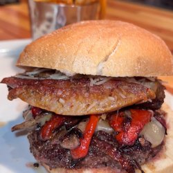 Engine No 9 - Don Carlo Burger