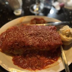 Lino's - Lasagna